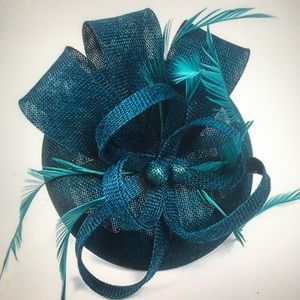 Fascinator hat
